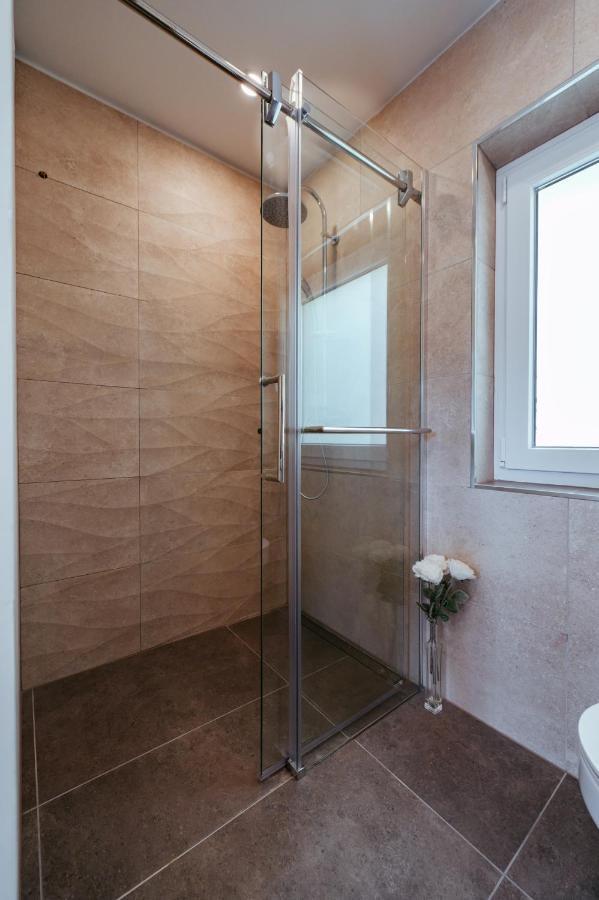 Apartment Oddih With Terrace And Private Sauna Блед Экстерьер фото